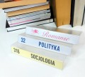 rozdzielacz-do-książek-bezbarwny (11).jpg